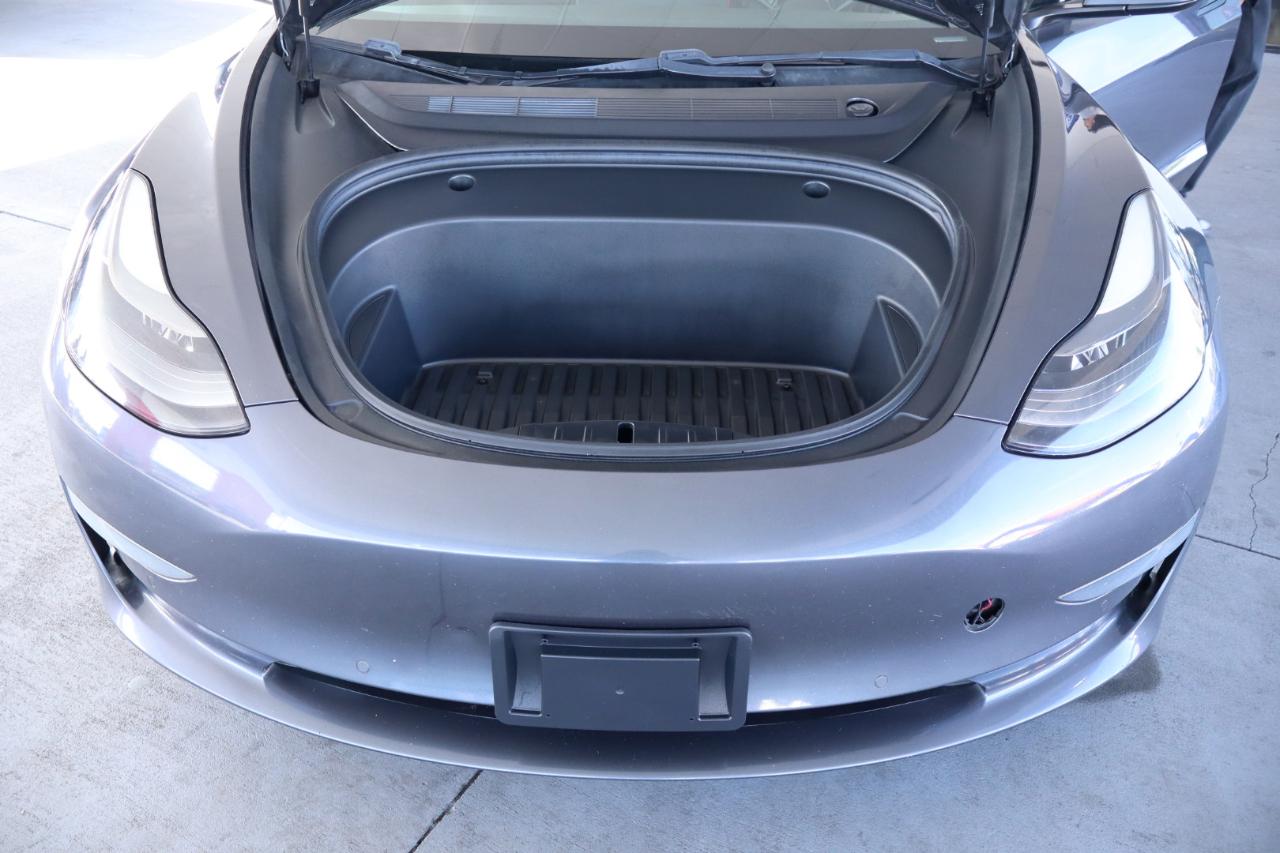 Tesla Model Y Long Range AWD 2024