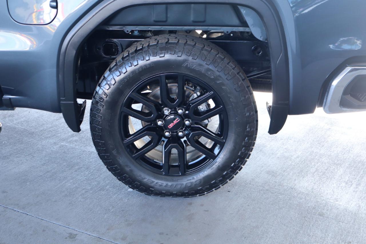 GMC Sierra 1500 4WD Crew Cab 147" 2020