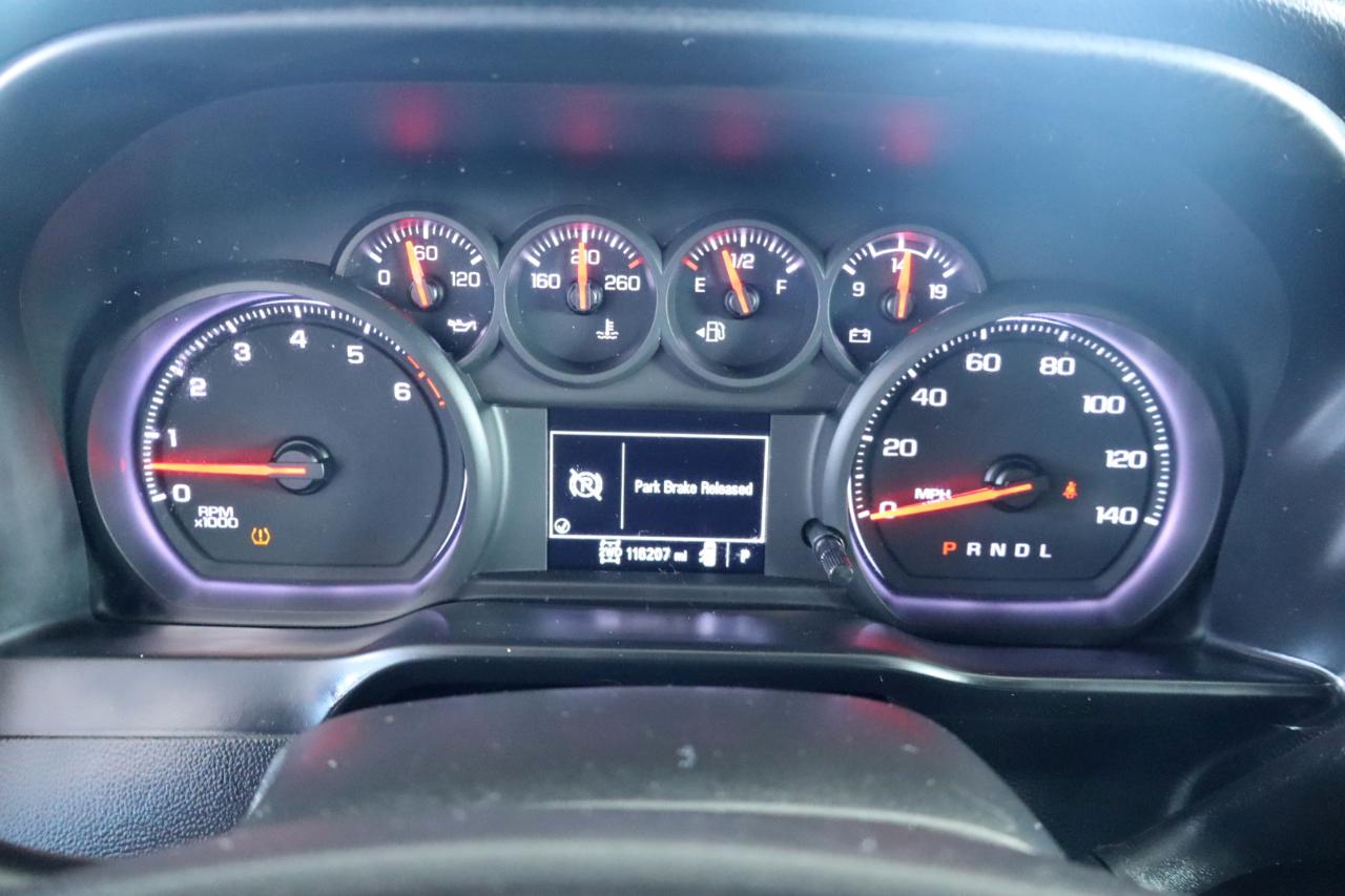 GMC Sierra 1500 4WD Crew Cab 147" 2020