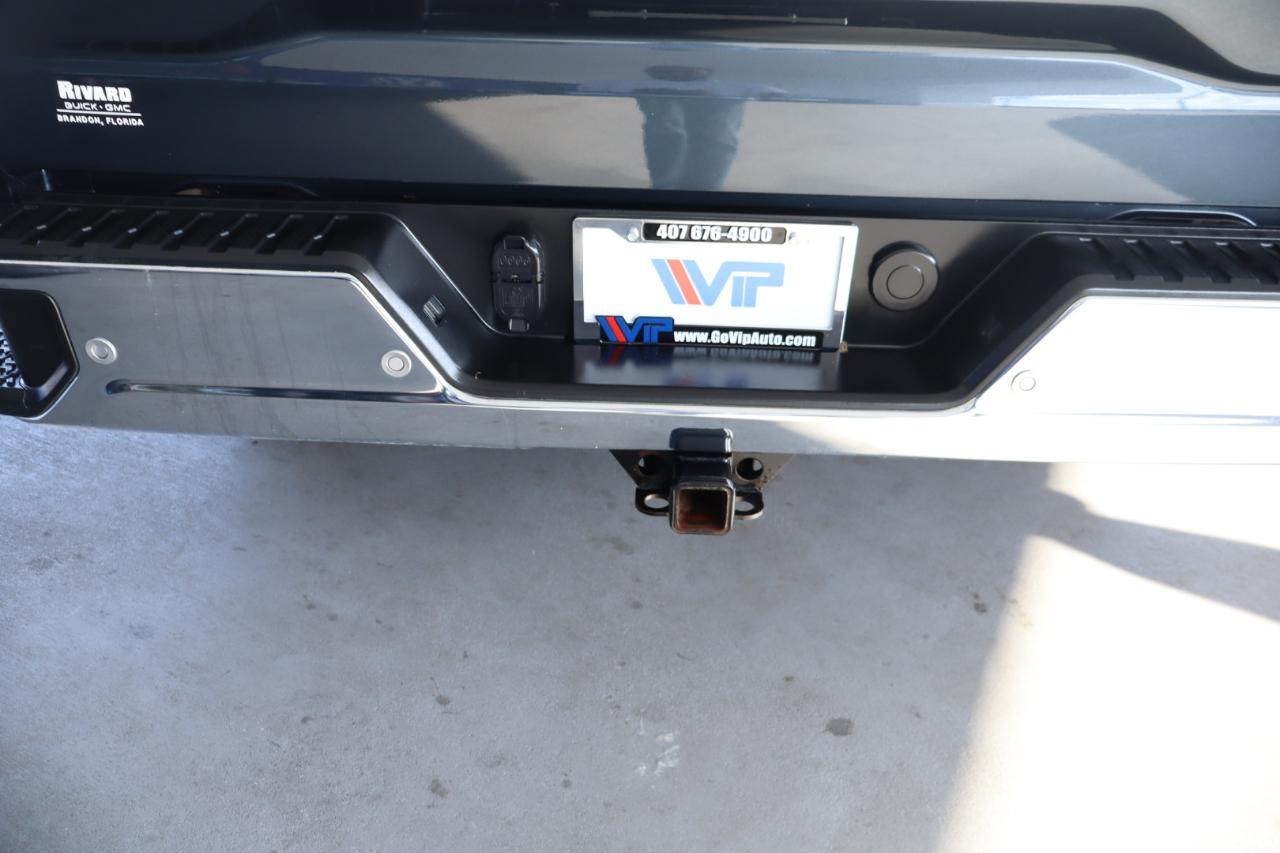 GMC Sierra 1500 4WD Crew Cab 147" 2020