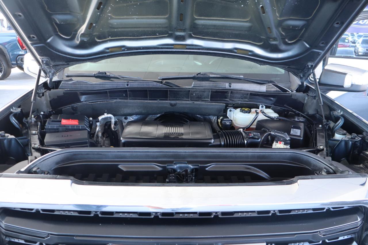 GMC Sierra 1500 4WD Crew Cab 147" 2020