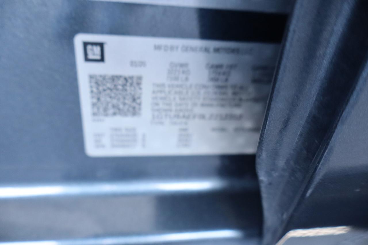 GMC Sierra 1500 4WD Crew Cab 147" 2020