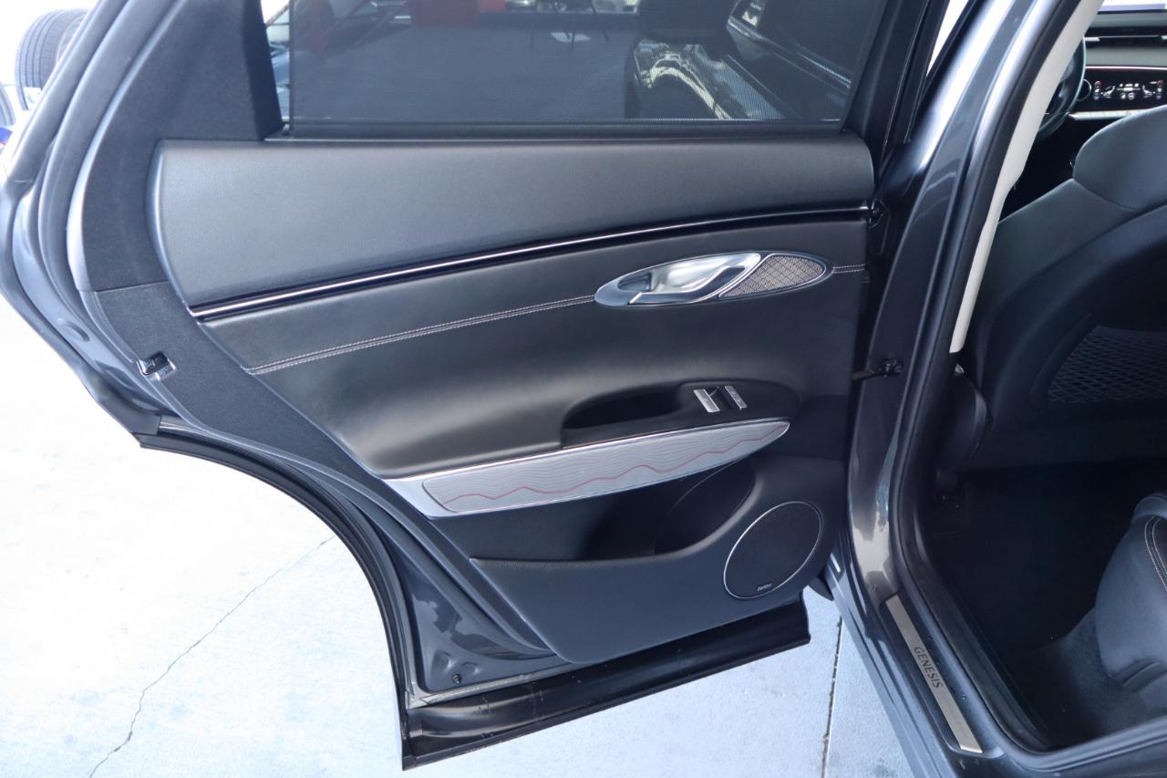 Genesis GV70 2.5T AWD 2022