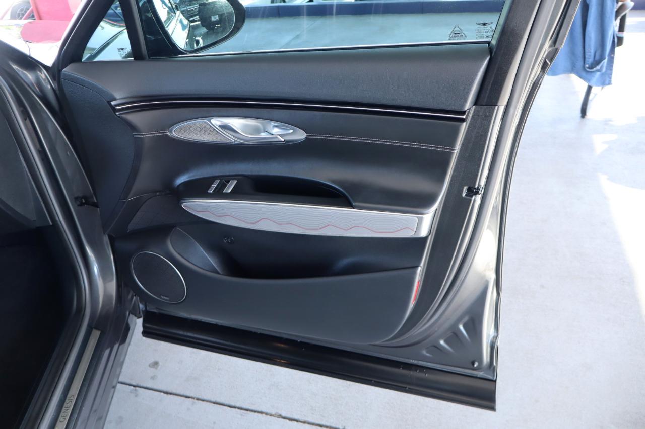 Genesis GV70 2.5T AWD 2022