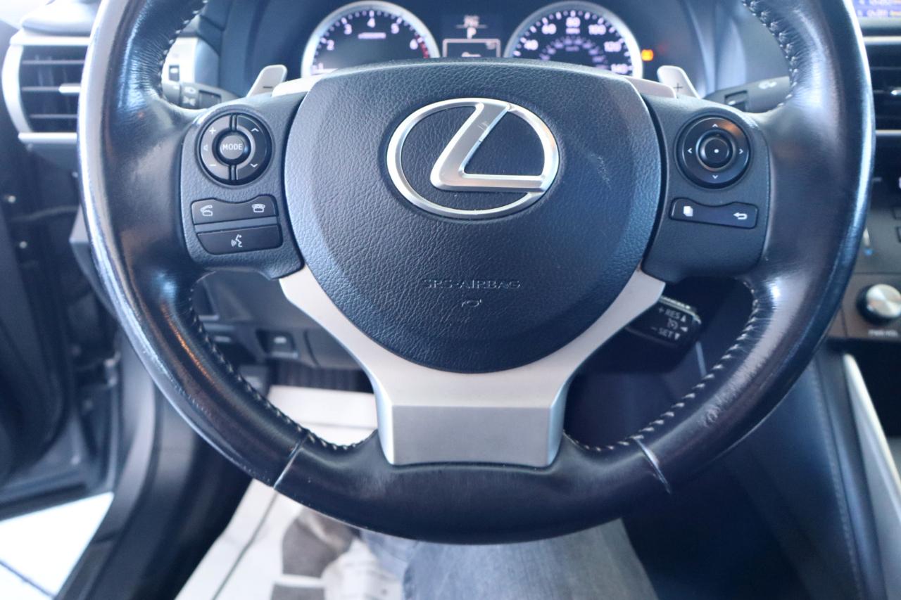 Lexus IS 200t 4dr Sdn 2016