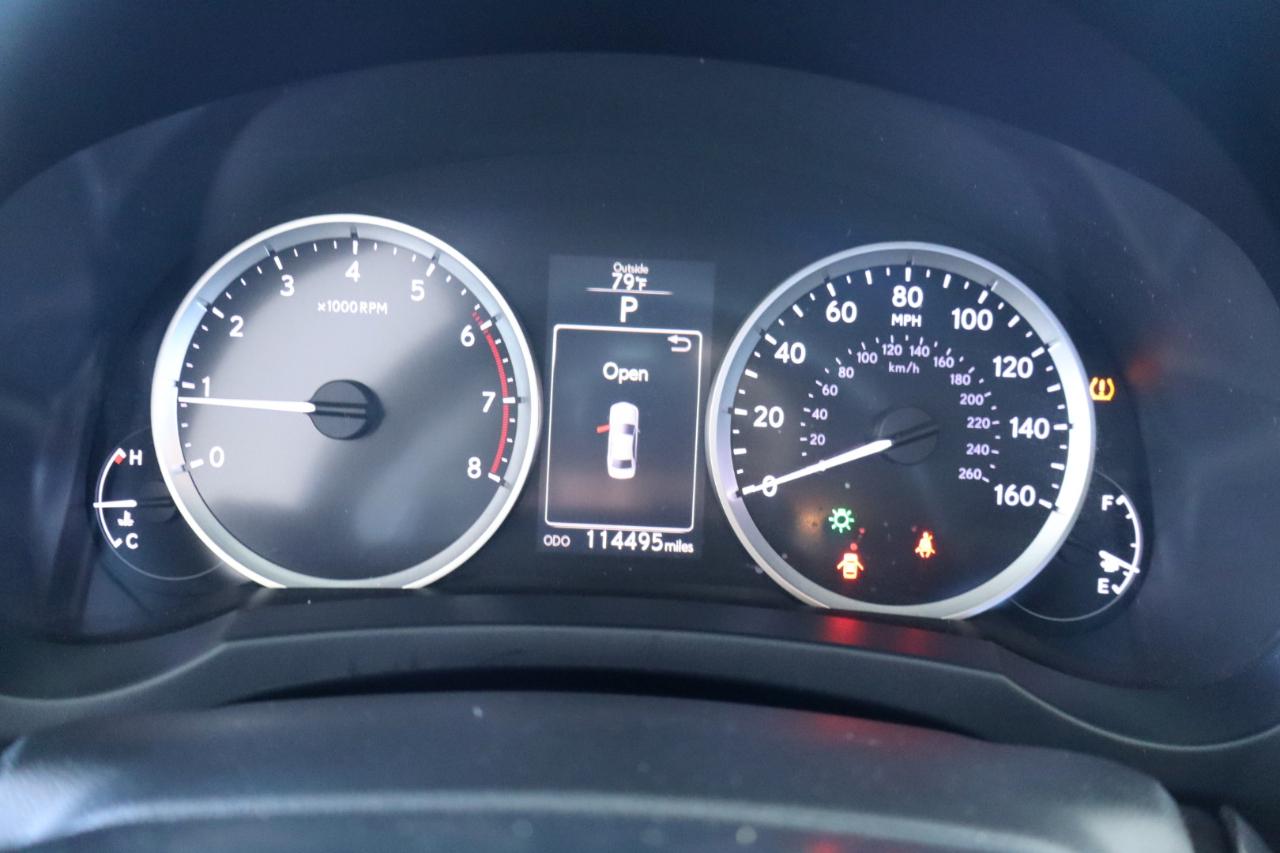 Lexus IS 200t 4dr Sdn 2016