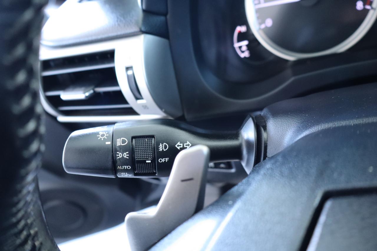 Lexus IS 200t 4dr Sdn 2016