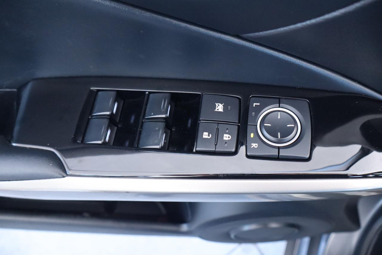 Lexus IS 200t 4dr Sdn 2016