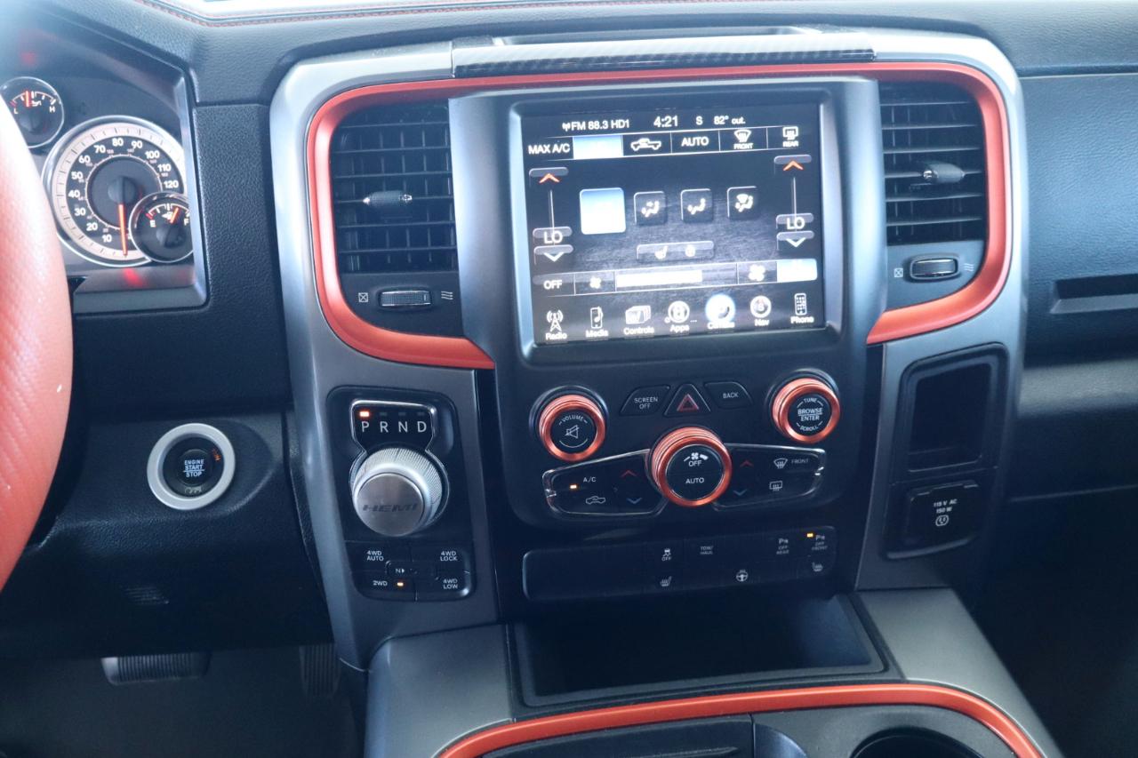 RAM 1500 Sport 4x4 Crew Cab 5'7" Box 2017