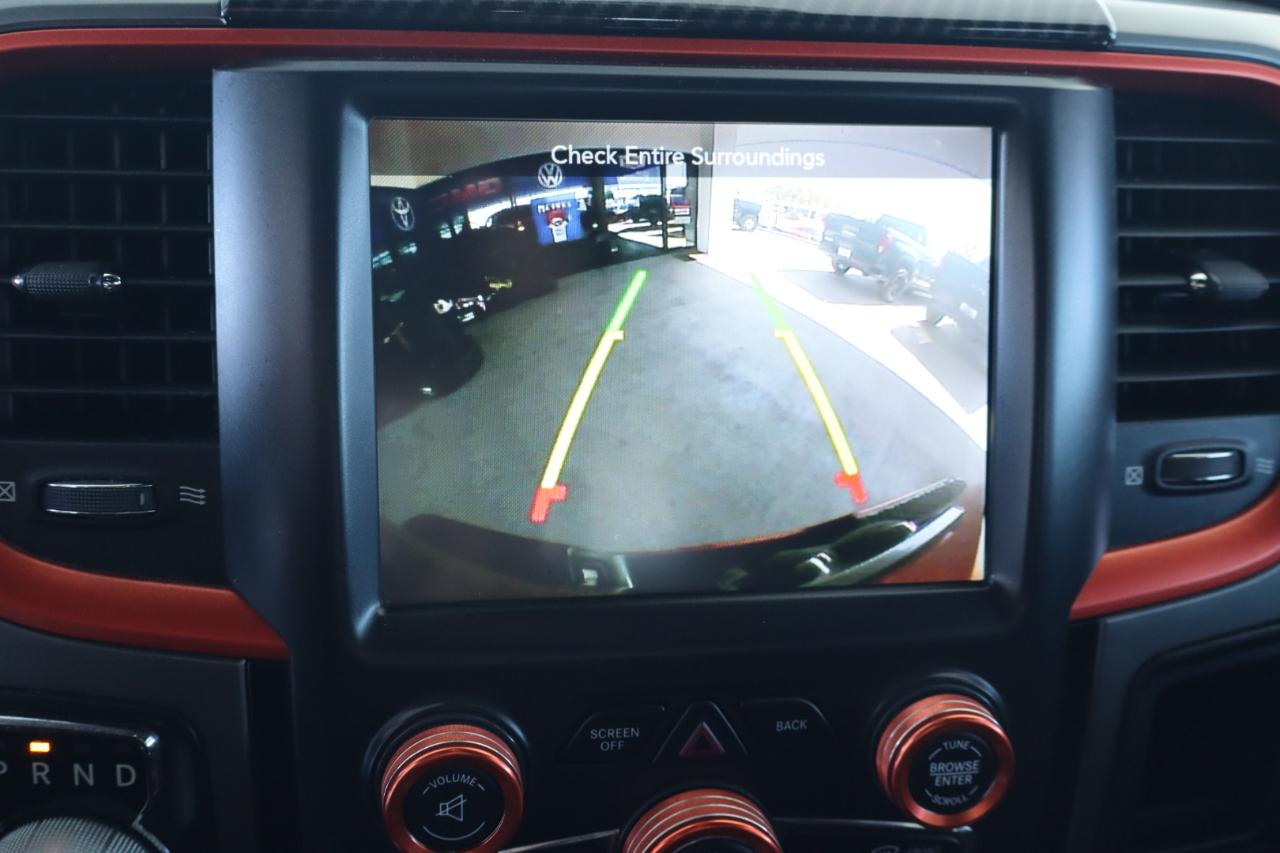 RAM 1500 Sport 4x4 Crew Cab 5'7" Box 2017