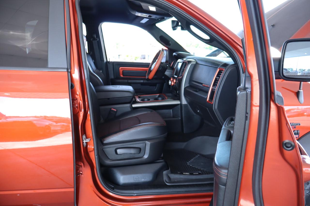 RAM 1500 Sport 4x4 Crew Cab 5'7" Box 2017