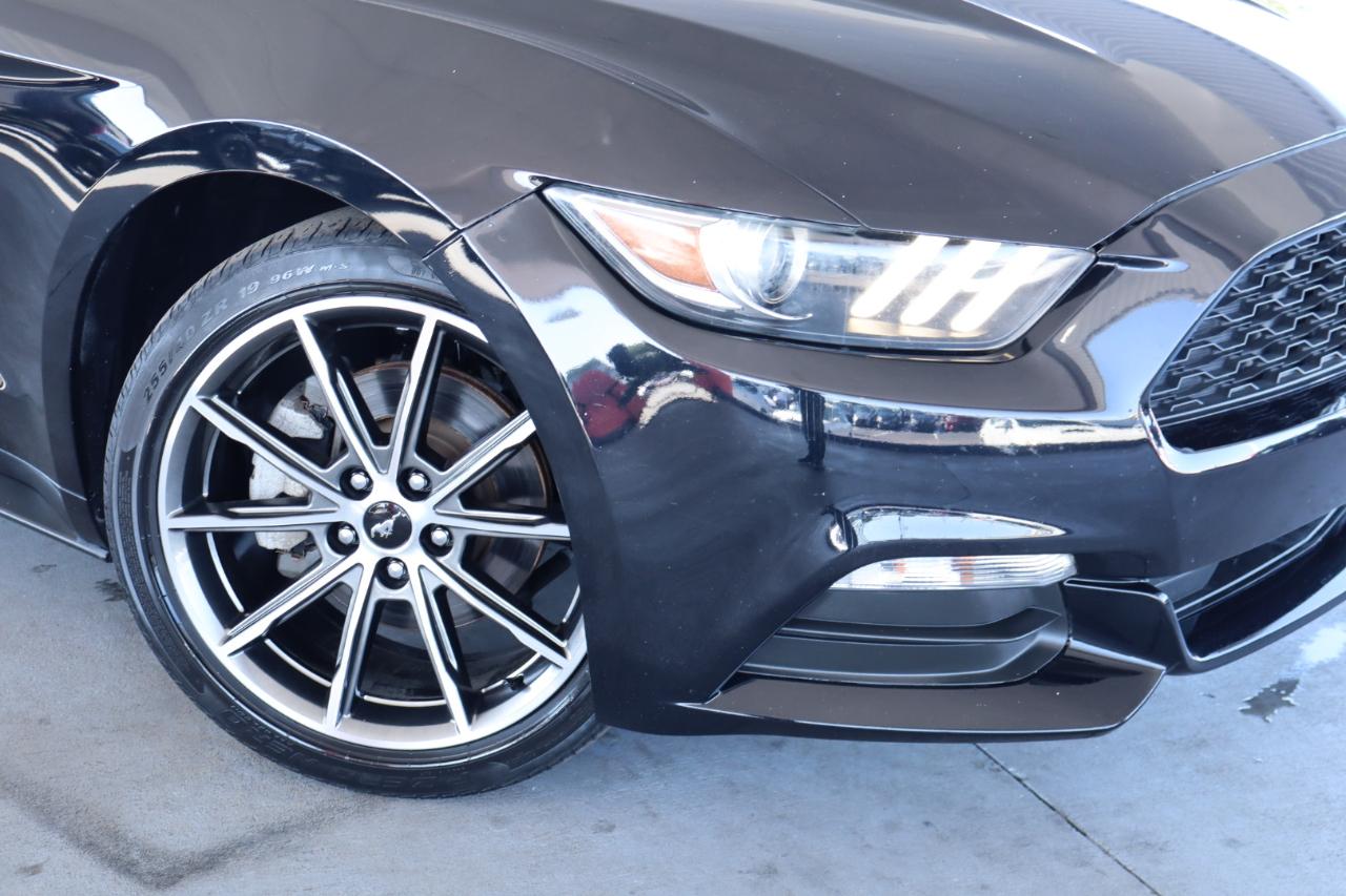 Ford Mustang V6 Fastback 2017