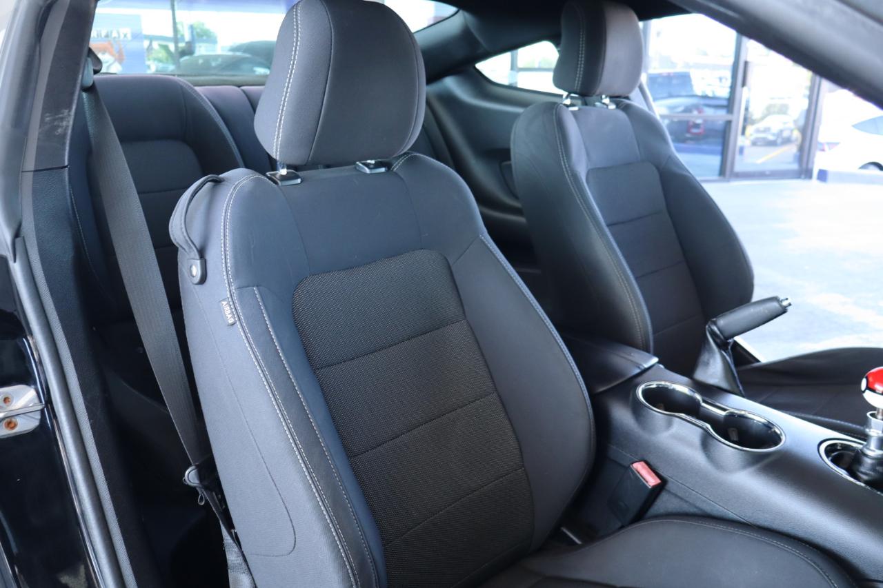 Ford Mustang V6 Fastback 2017