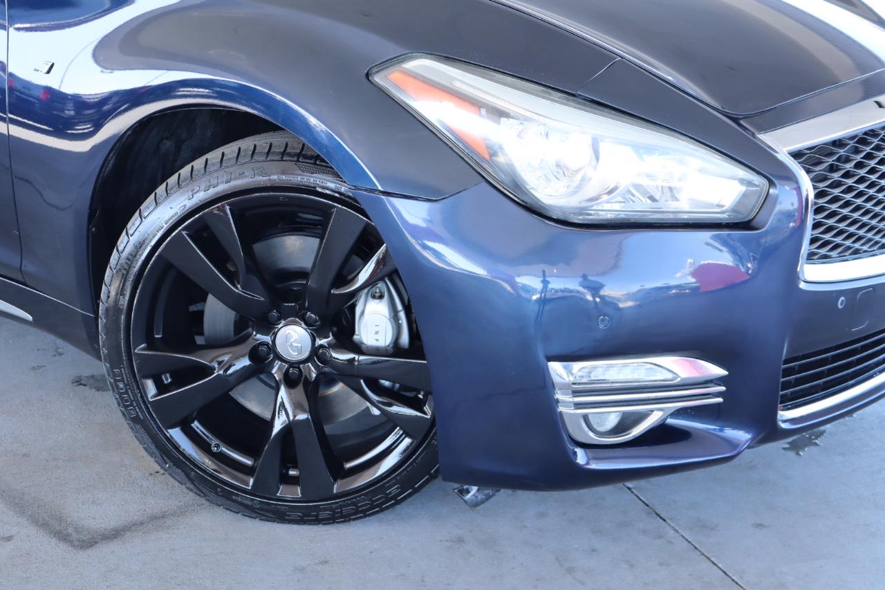 Infiniti Q70L 3.7 AWD 2017