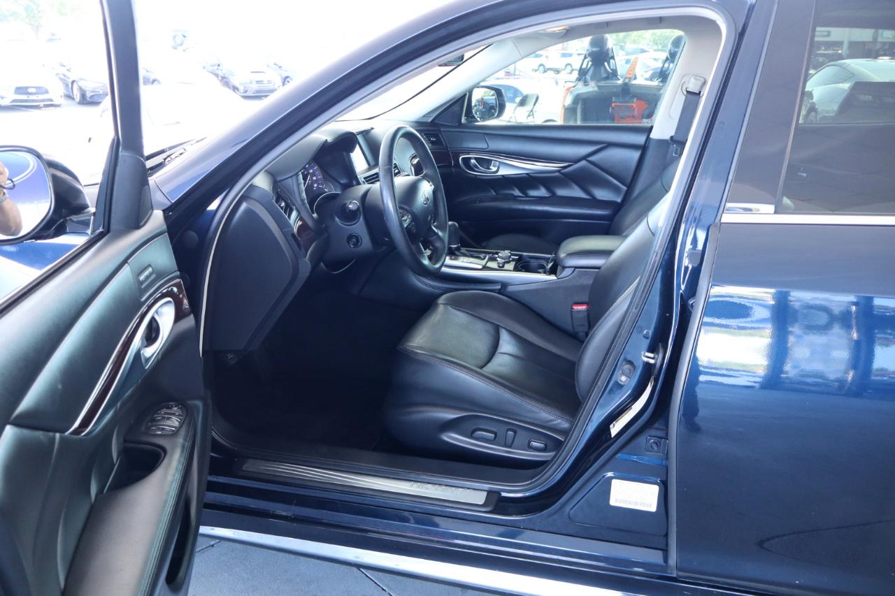 Infiniti Q70L 3.7 AWD 2017