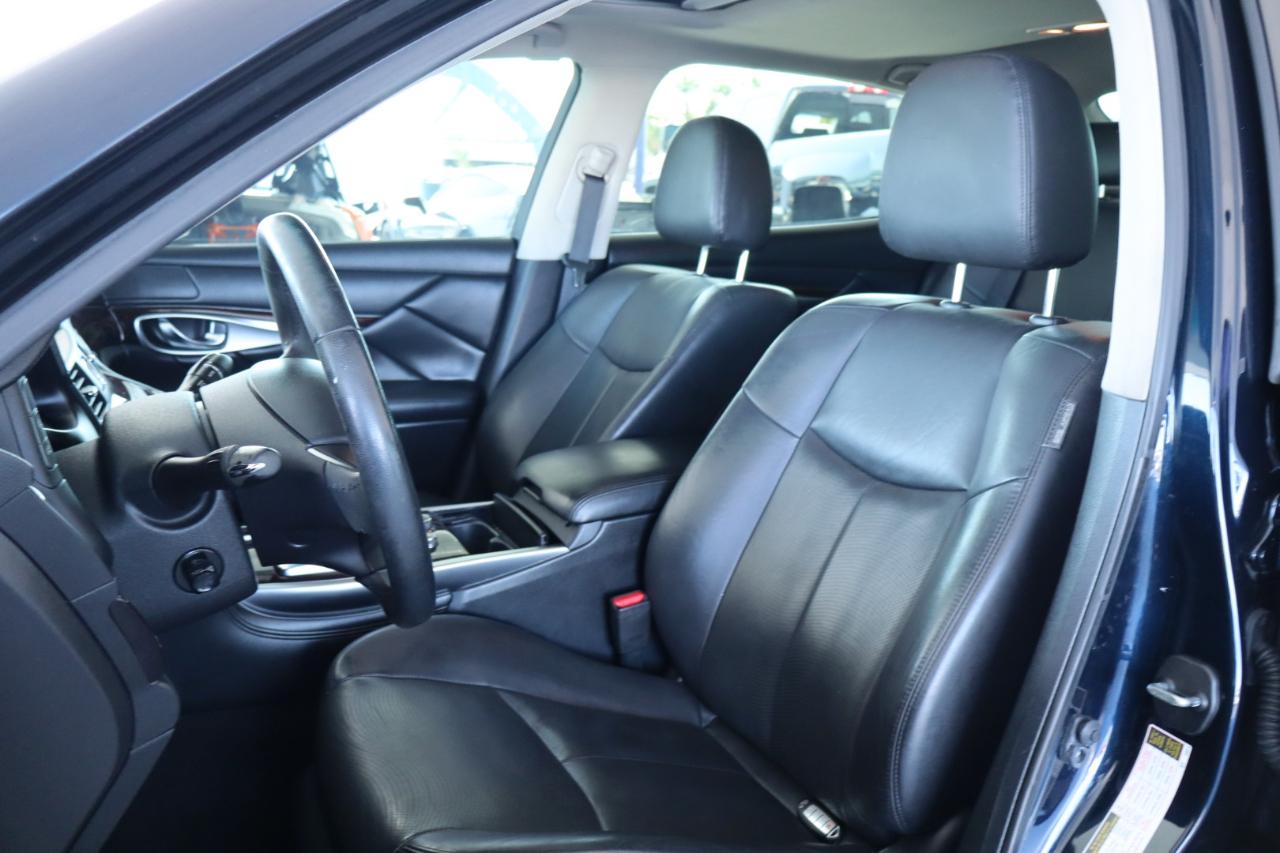 Infiniti Q70L 3.7 AWD 2017