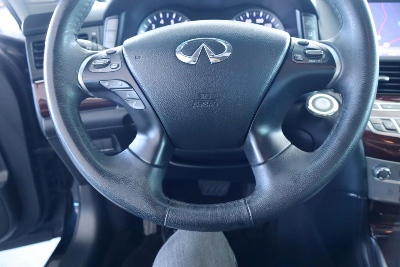 Infiniti Q70L 3.7 AWD 2017