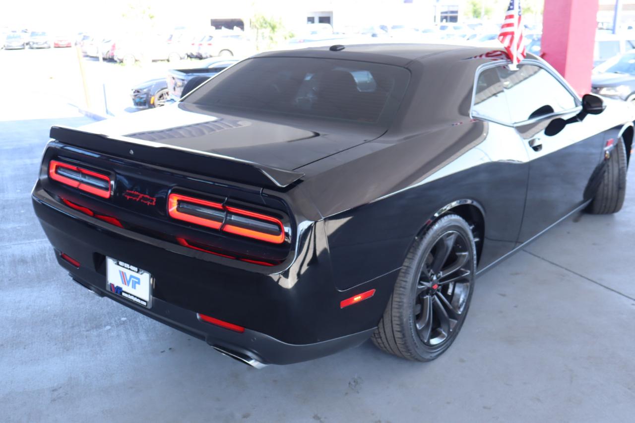 Dodge Challenger R/T RWD 2021