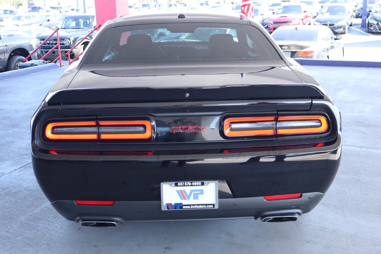 Dodge Challenger R/T RWD 2021