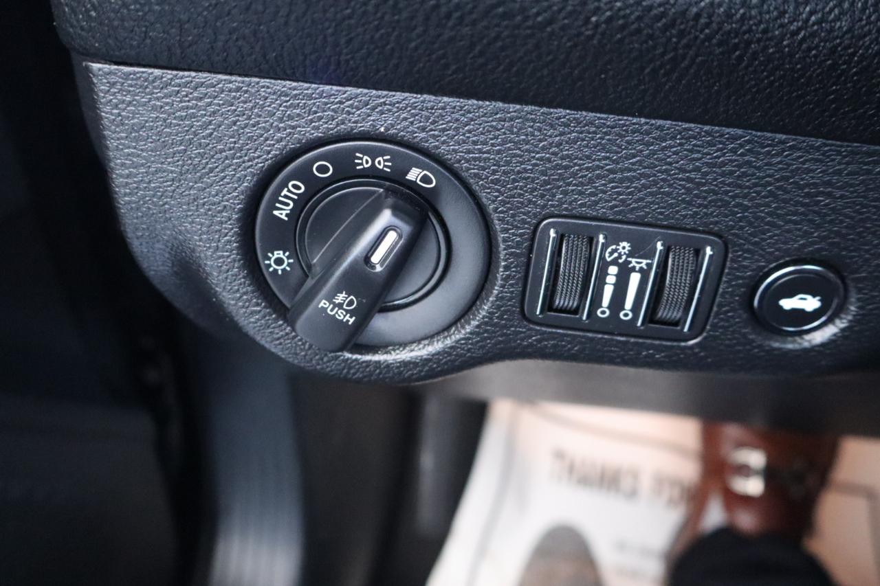 Dodge Challenger R/T RWD 2021