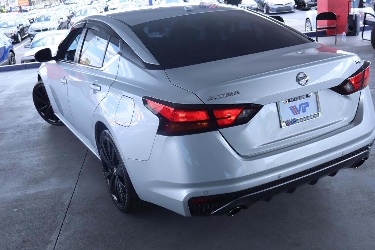 Nissan Altima 2.5 SR Sedan 2021