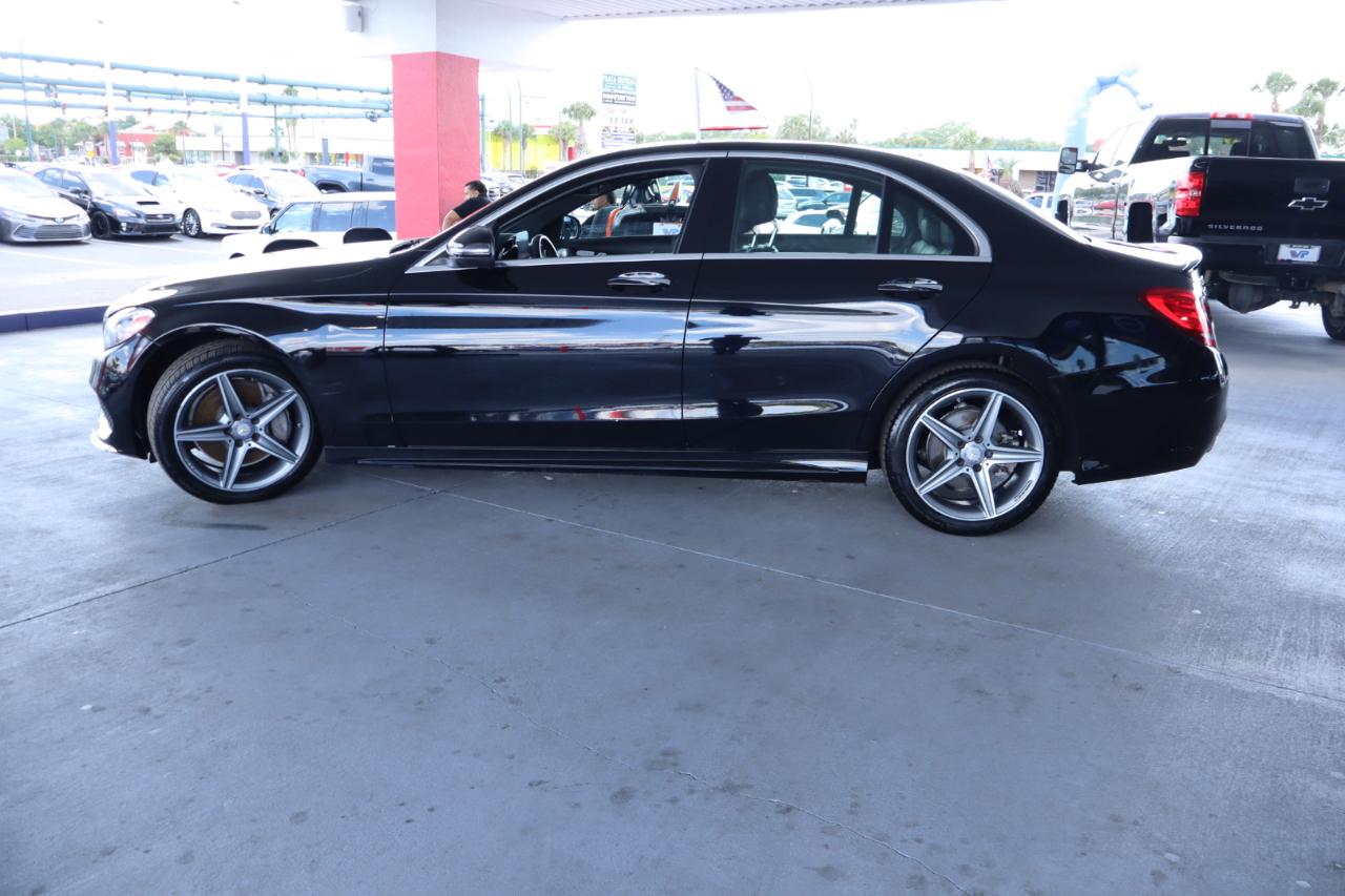 Mercedes-Benz C-Class C 300 4MATIC Sedan 2017