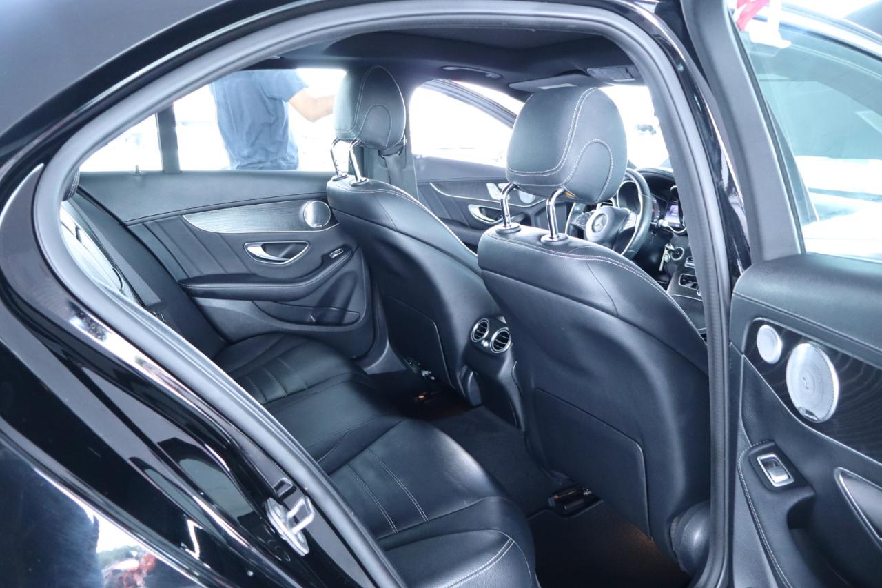 Mercedes-Benz C-Class C 300 4MATIC Sedan 2017