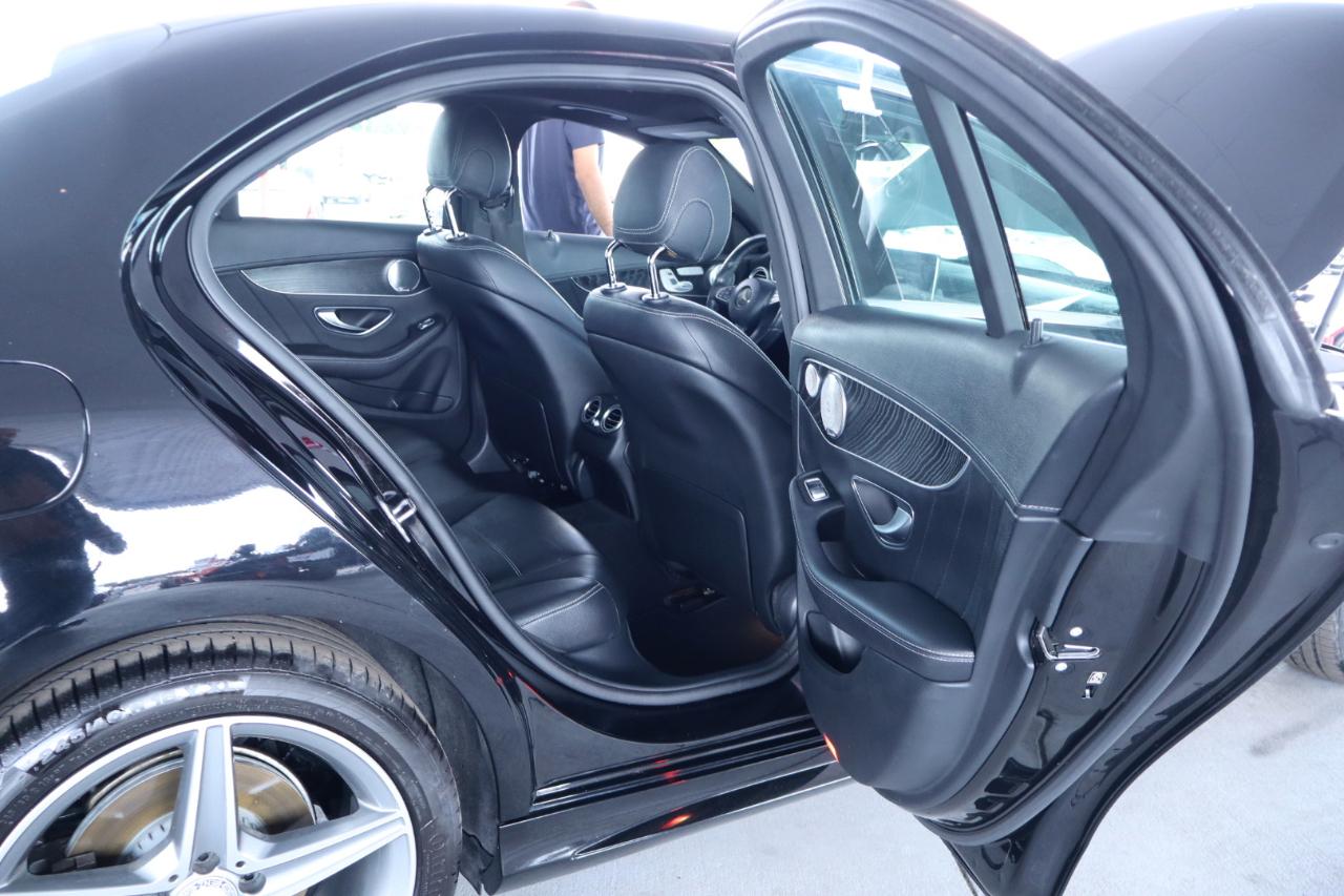 Mercedes-Benz C-Class C 300 4MATIC Sedan 2017