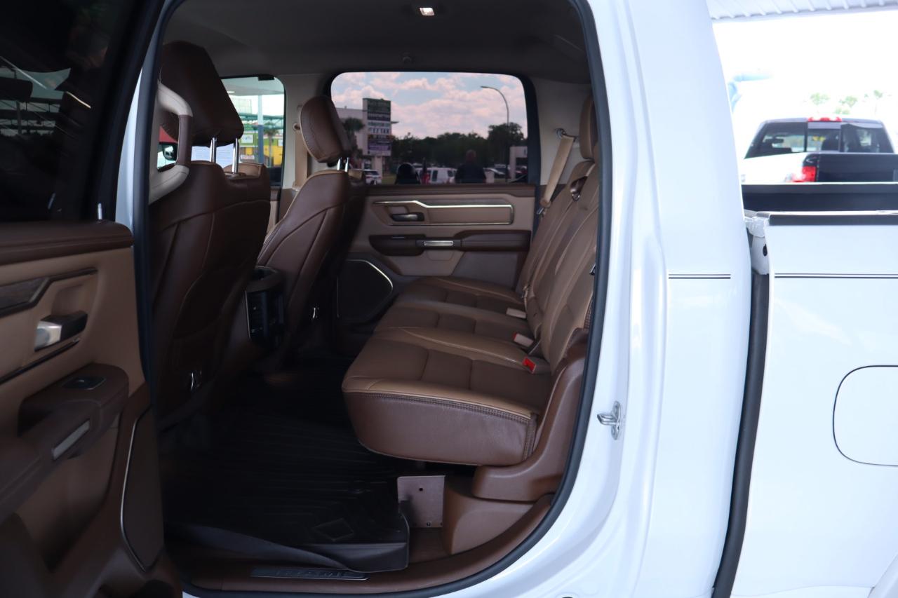 RAM 1500 Longhorn 4x2 Crew Cab 5'7" Box 2020