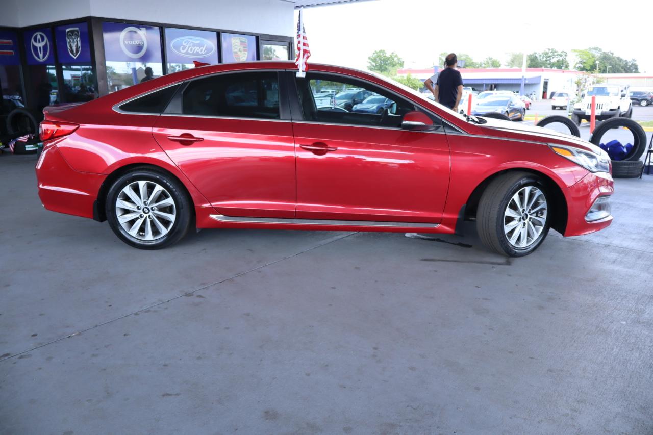 Hyundai Sonata Sport 2.4L 2017