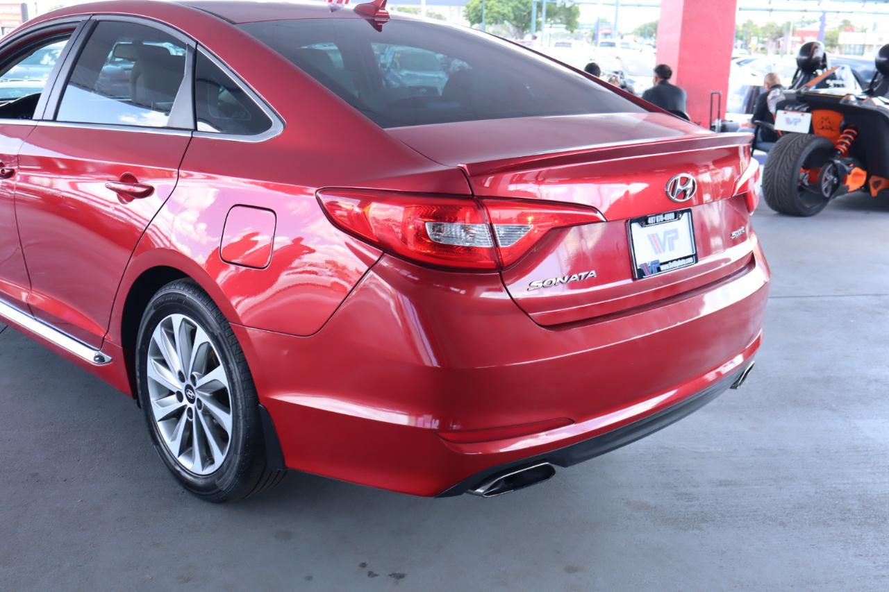 Hyundai Sonata Sport 2.4L 2017