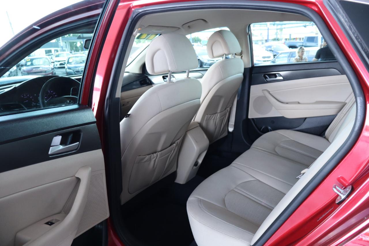 Hyundai Sonata Sport 2.4L 2017