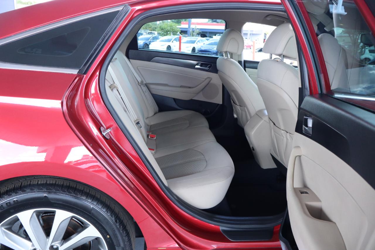 Hyundai Sonata Sport 2.4L 2017