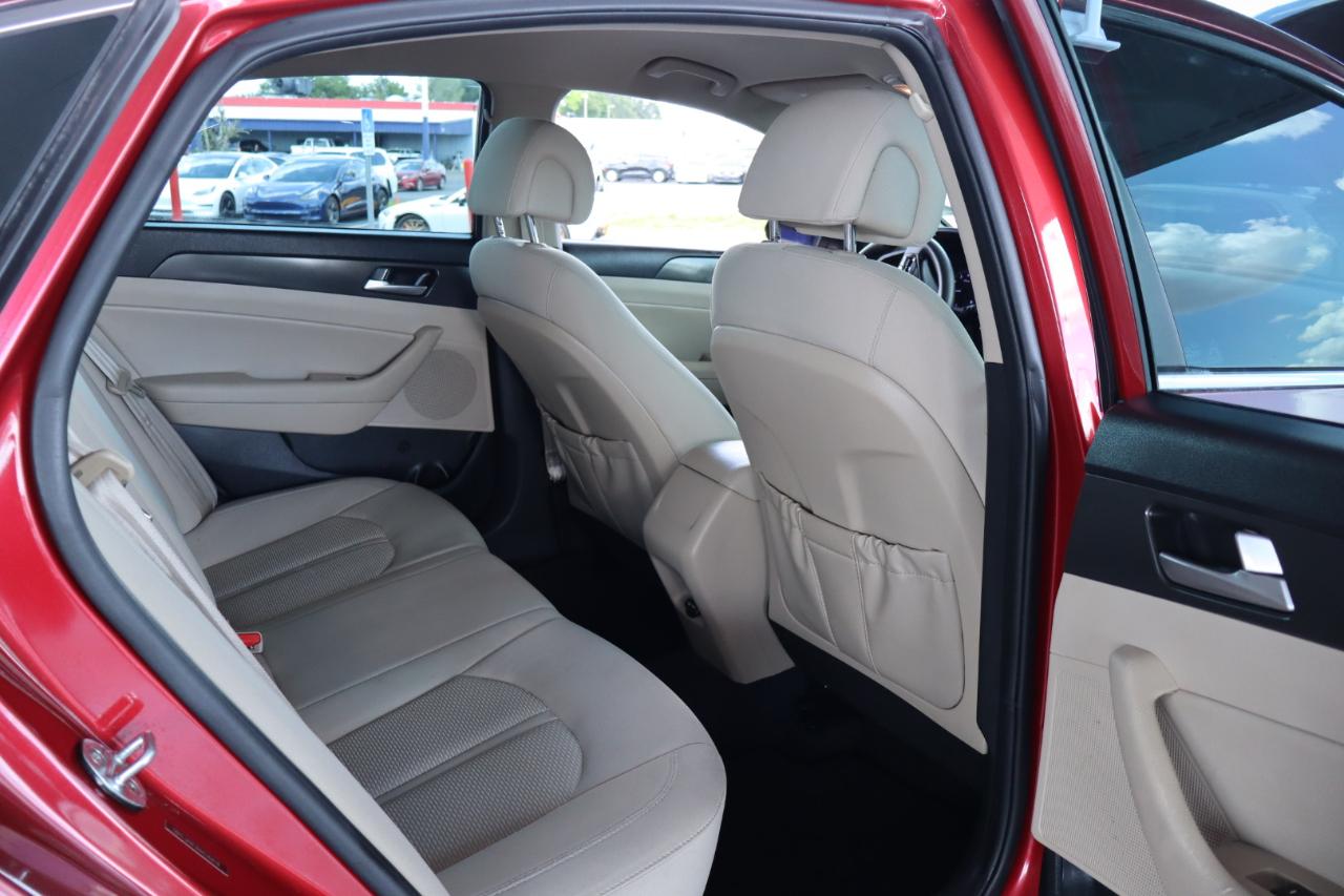 Hyundai Sonata Sport 2.4L 2017