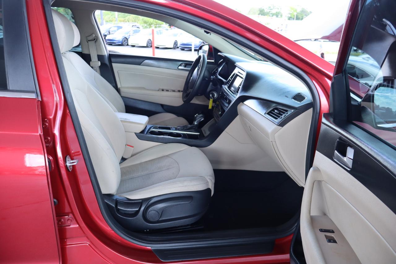 Hyundai Sonata Sport 2.4L 2017