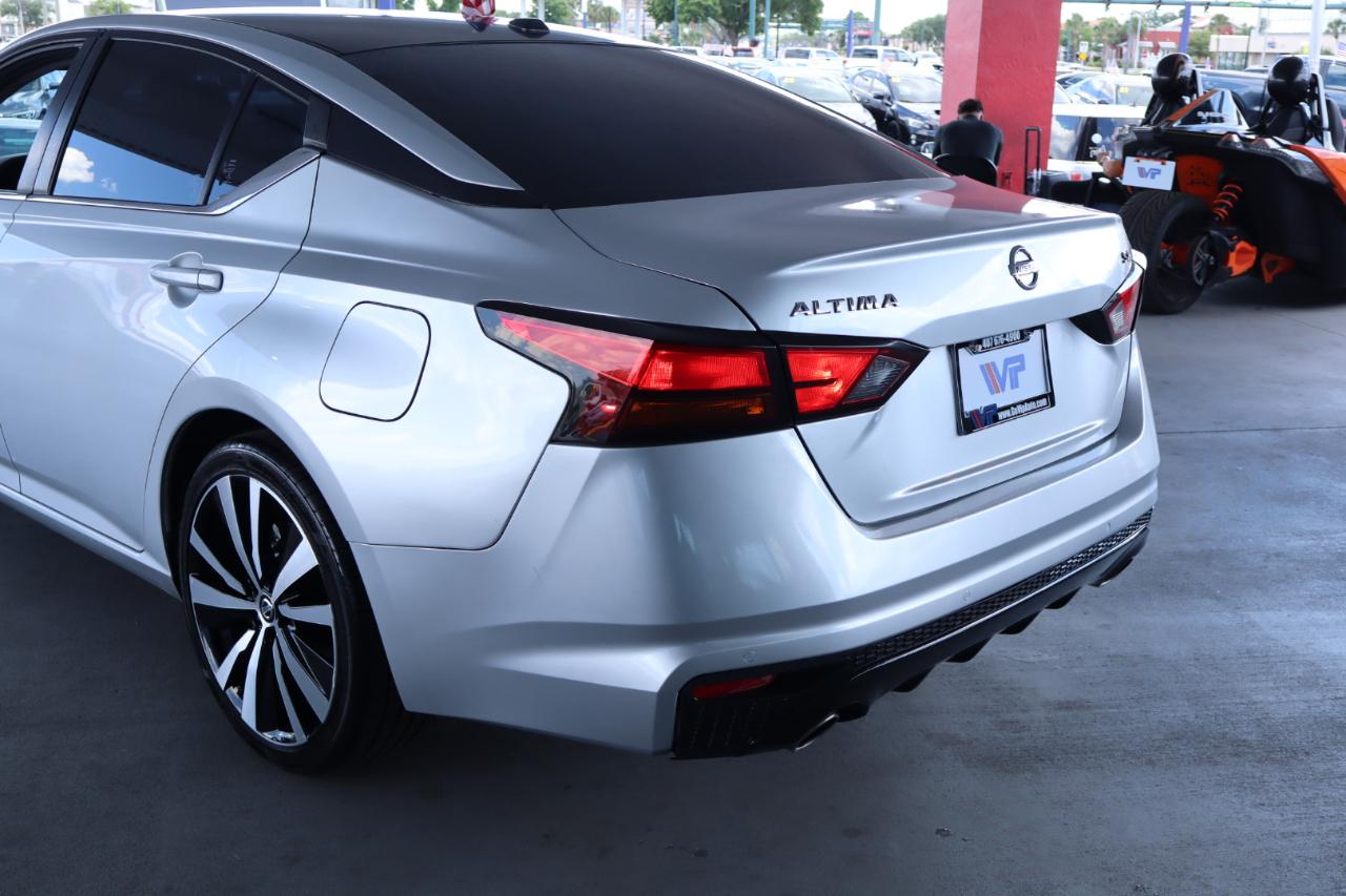 Nissan Altima 2.5 SR Sedan 2021