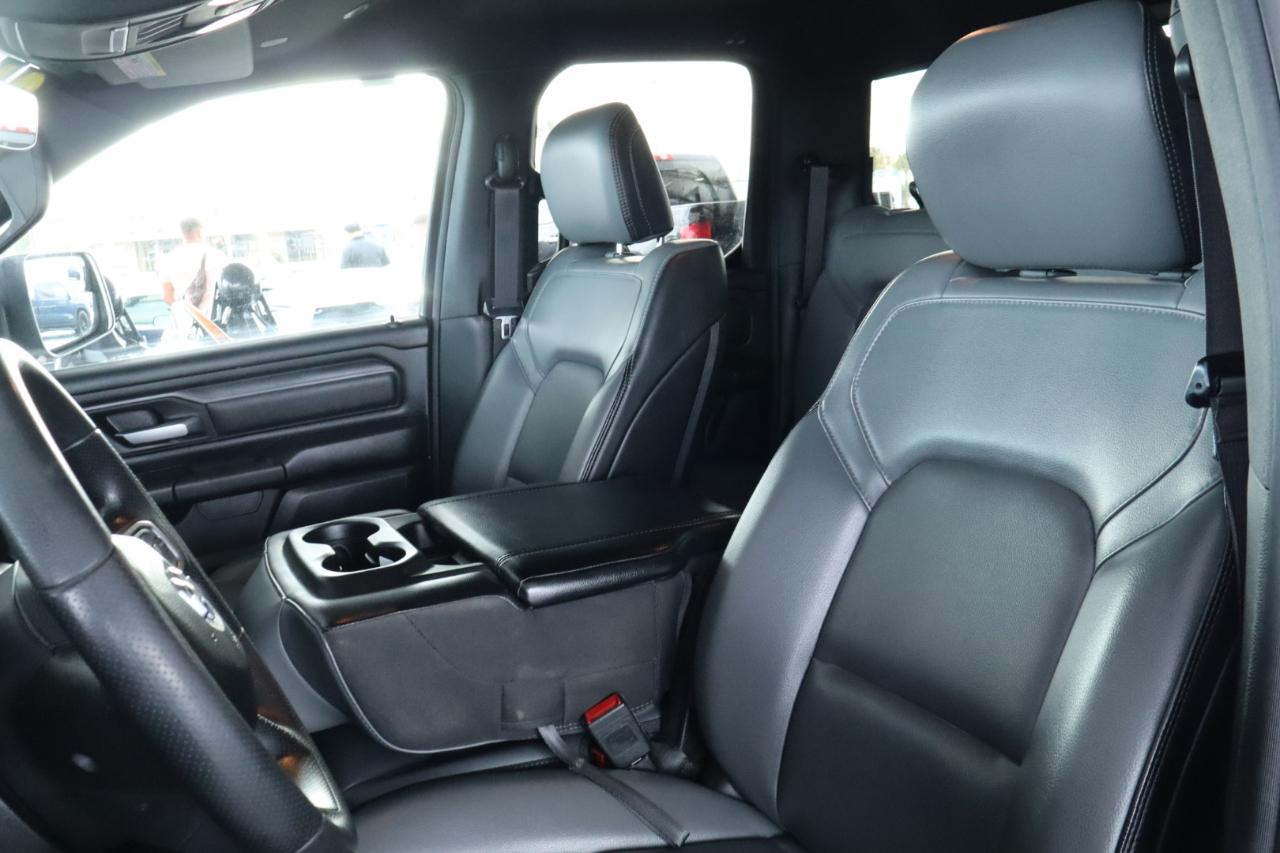 RAM 1500 Tradesman 4x4 Quad Cab 6'4" Box 2021