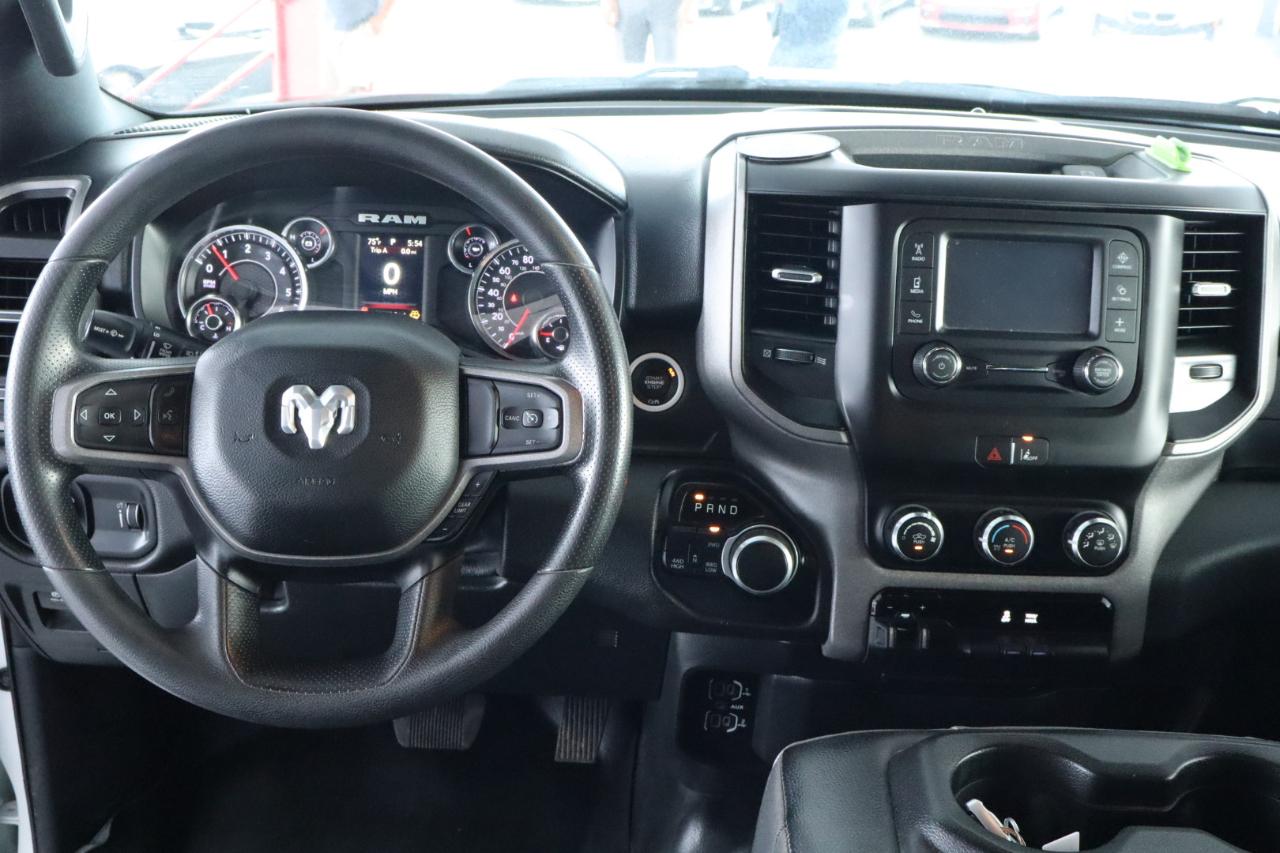 RAM 1500 Tradesman 4x4 Quad Cab 6'4" Box 2021