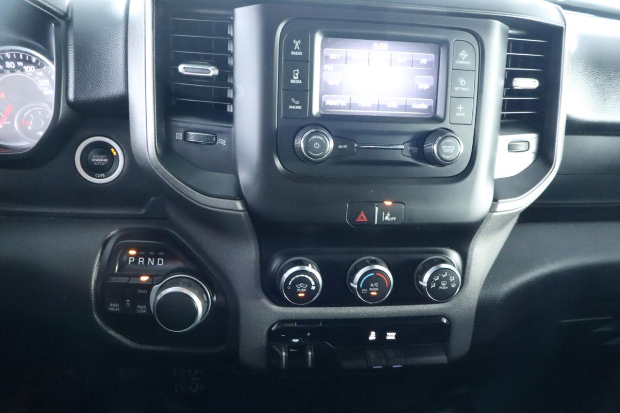 RAM 1500 Tradesman 4x4 Quad Cab 6'4" Box 2021