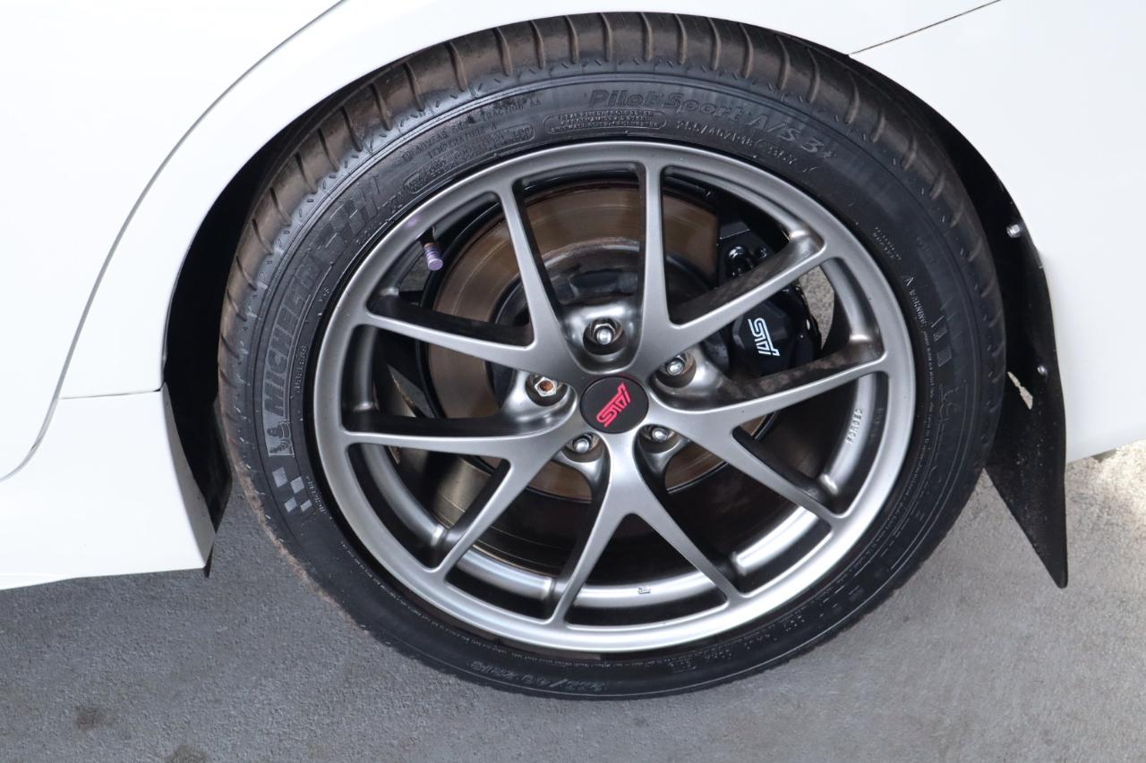 Subaru WRX STI 4dr Sdn Limited w/Wing Spoiler 2016