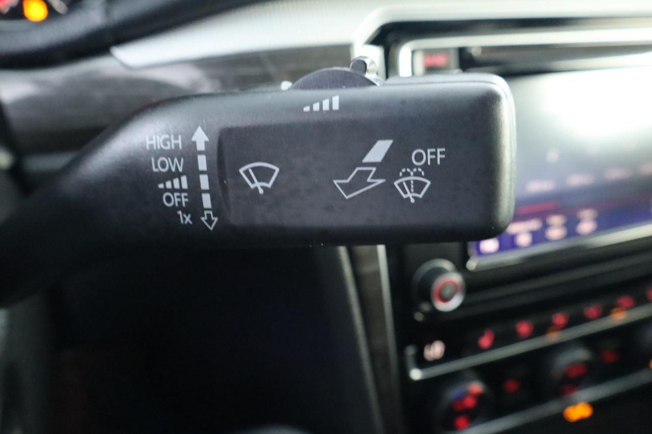 Volkswagen Passat 1.8T SE Auto 2017