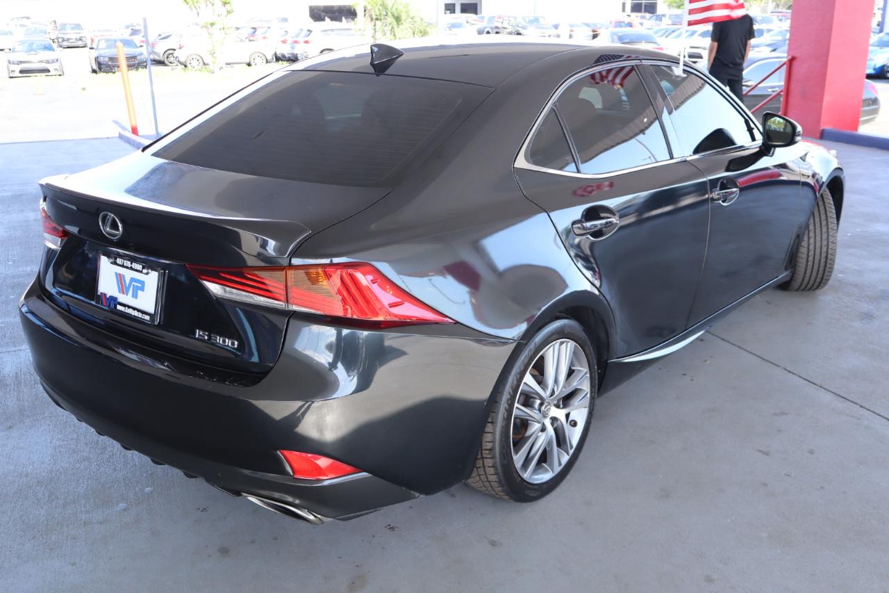 Lexus IS IS 300 RWD 2020