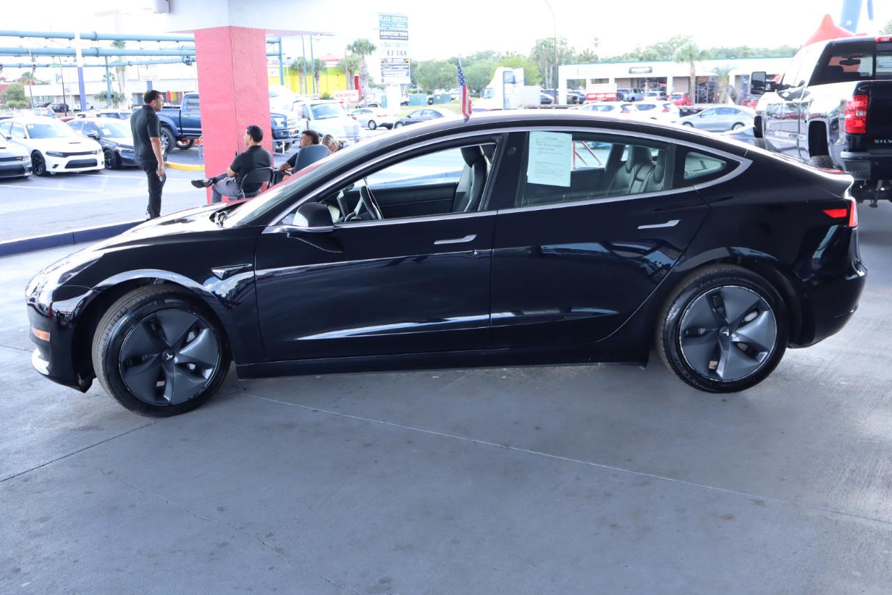 Tesla Model 3 Mid Range Battery RWD 2018