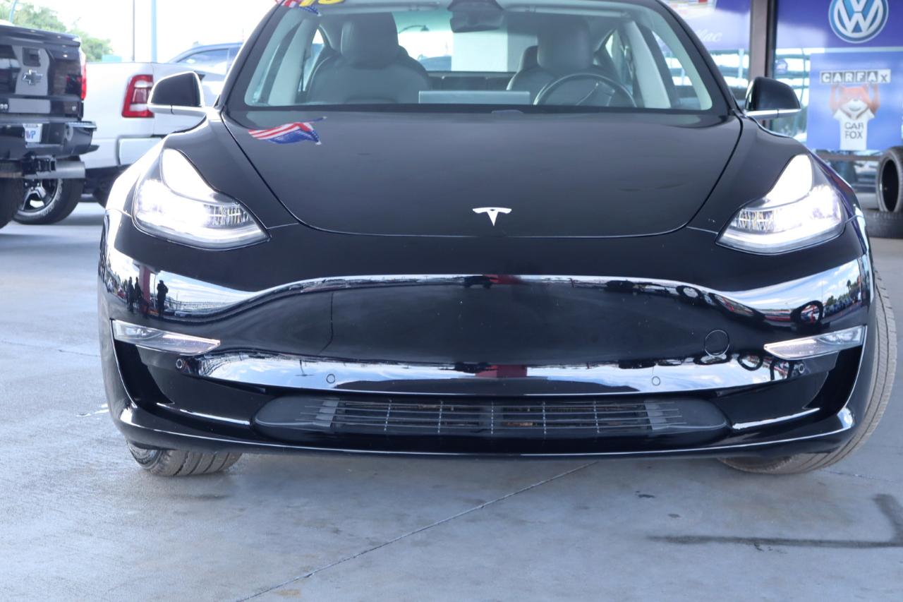 Tesla Model 3 Mid Range Battery RWD 2018