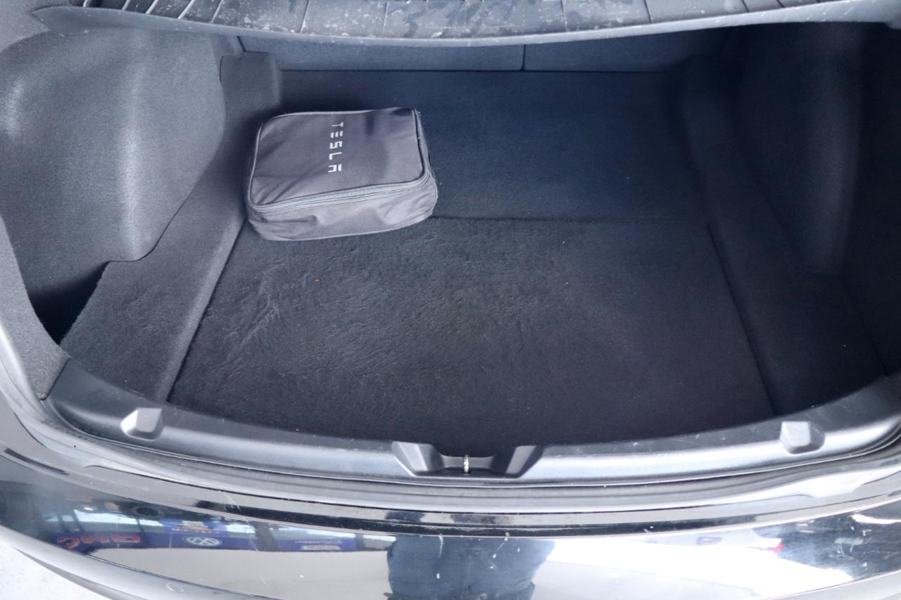 Tesla Model 3 Mid Range Battery RWD 2018