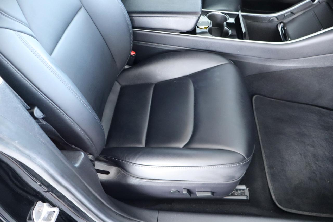 Tesla Model 3 Mid Range Battery RWD 2018