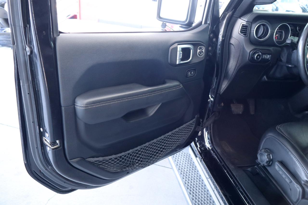 Jeep Wrangler Unlimited Sahara 4x4 2019