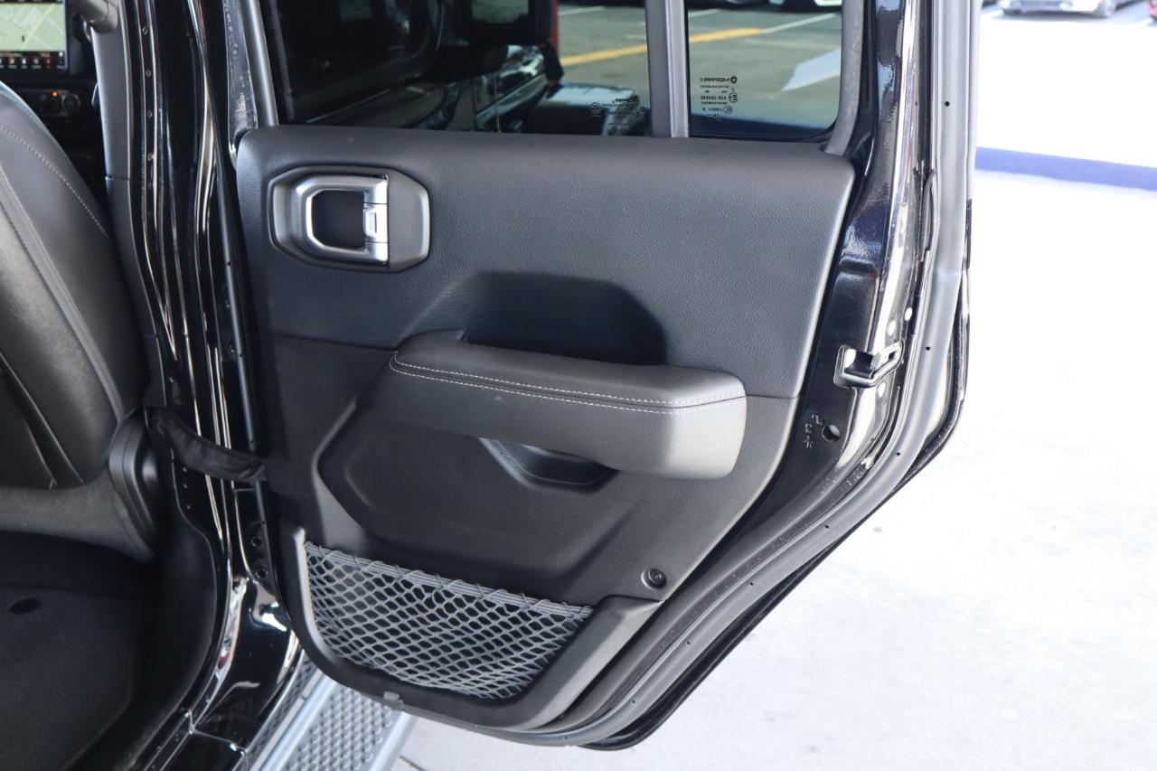 Jeep Wrangler Unlimited Sahara 4x4 2019