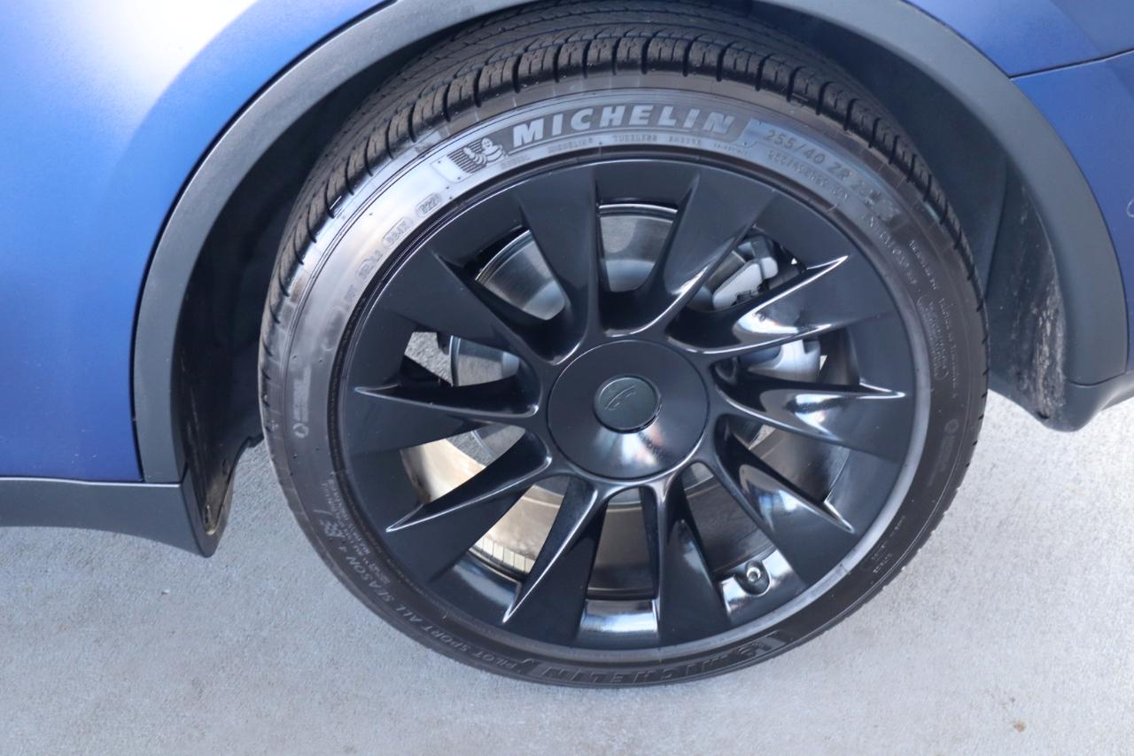 Tesla Model Y Long Range AWD 2021