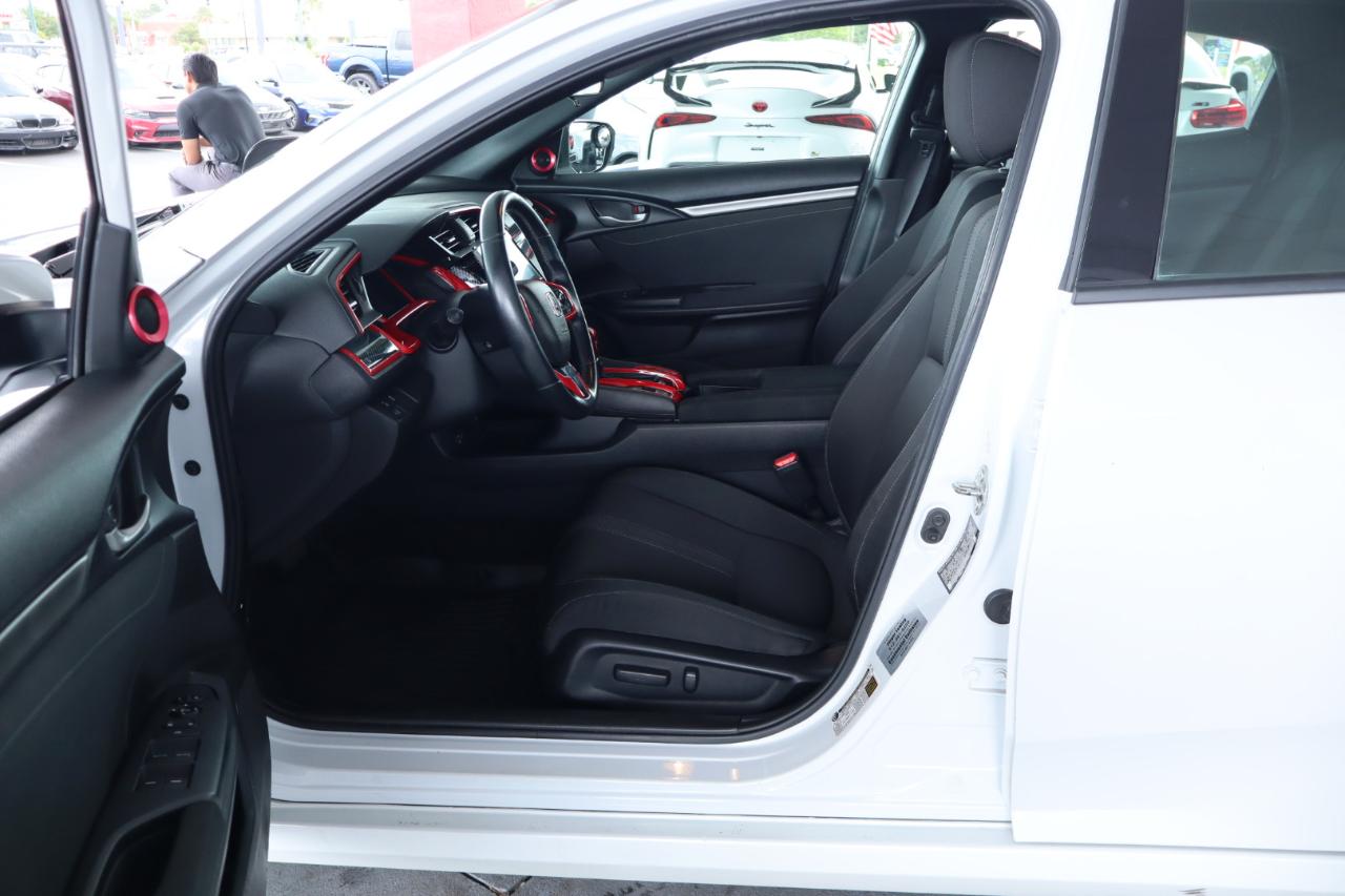 Honda Civic Hatchback EX CVT 2020